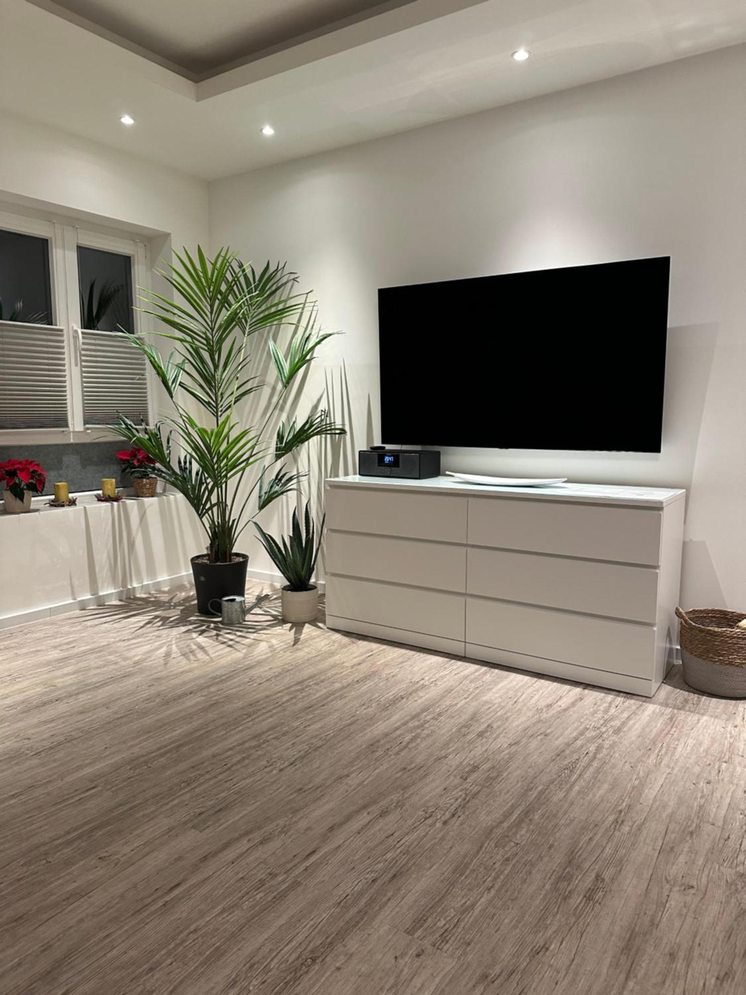 Am Kleinen Muehlenteich - Zentrale Ruhige Lage Mit Parkplatz Und Fahrraedern Apartment Flensburg Ngoại thất bức ảnh
