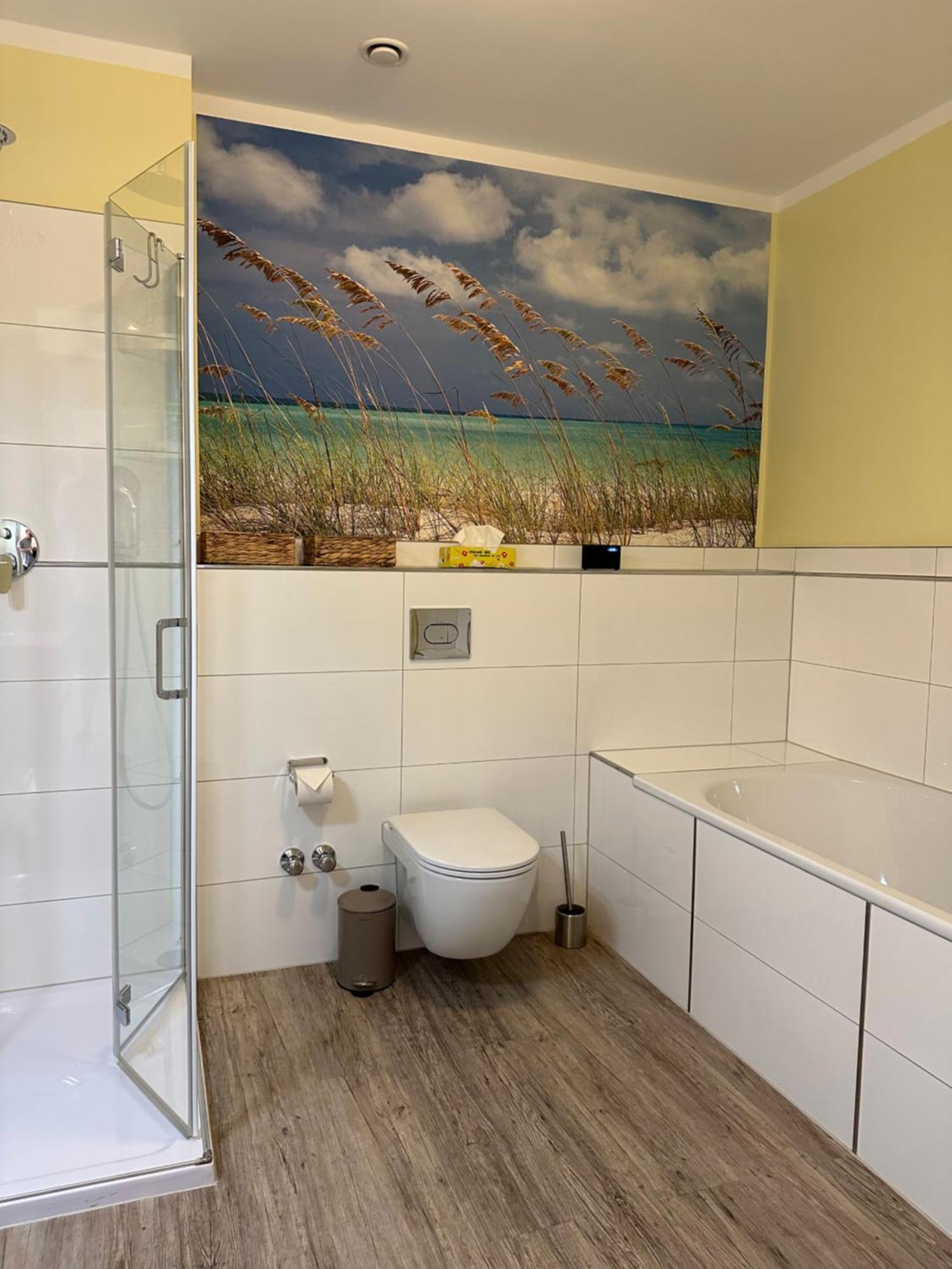 Am Kleinen Muehlenteich - Zentrale Ruhige Lage Mit Parkplatz Und Fahrraedern Apartment Flensburg Ngoại thất bức ảnh